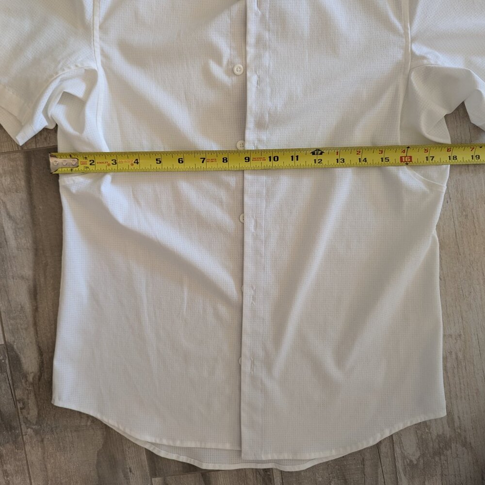 Lululemon Men's Collared Performance Button Down … - image 3